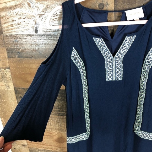 Skies are blue‎ dress - Picture 3 of 8